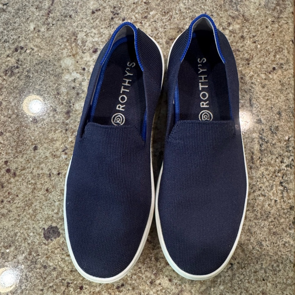 Rothys size 9